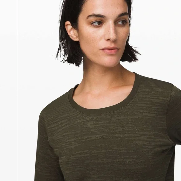 Lululemon Swiftly Relaxed Long Sleeve
Dark Olive / Fatigue Green Top W1708 Sz 10 - Picture 2 of 11